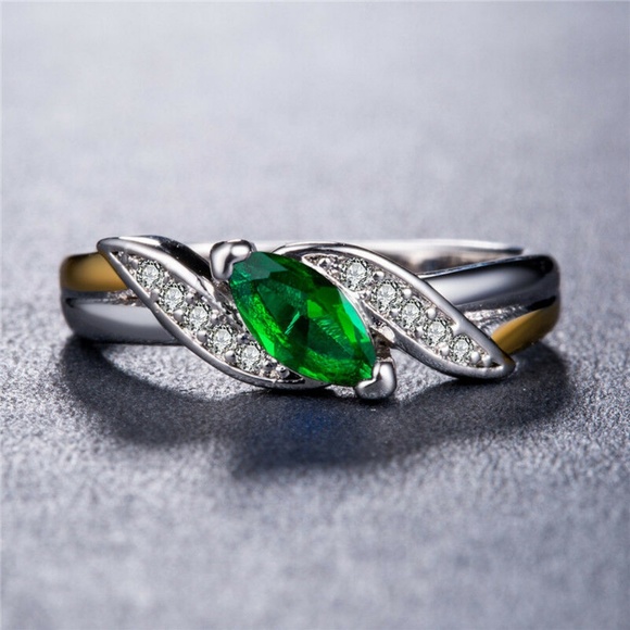 925 Silver Ring Marquise Cut Emerald Wedding Ring - Picture 2 of 3